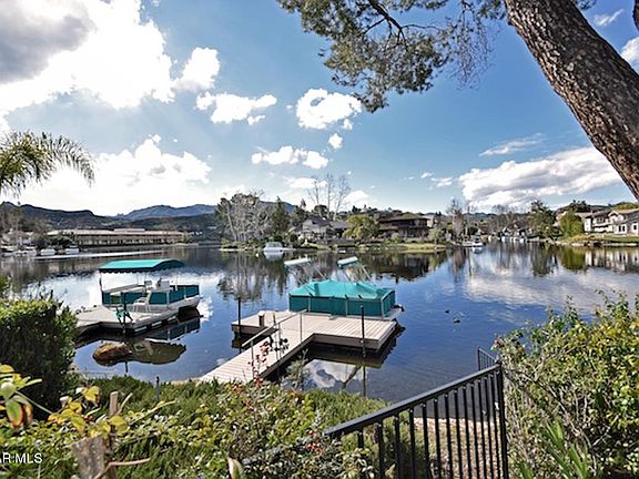 3rd image of 32172 Beachlake Ln