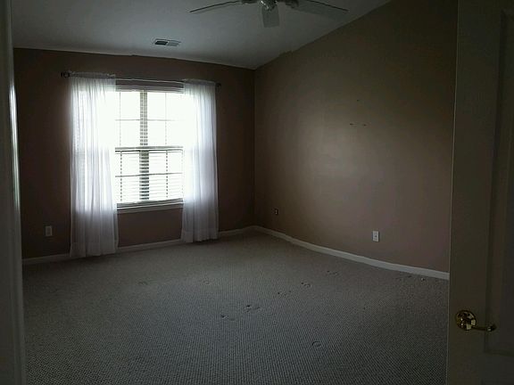 5th image of 10698 Whippoorwill Ln