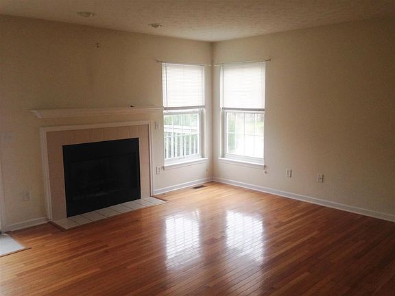 2nd image of 4656 N Shadow Wood Dr