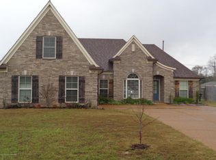 1650 Farindale Cv, Nesbit, MS 38651