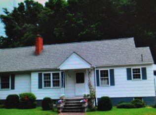 314 Central St SE, Coeburn, VA 24230