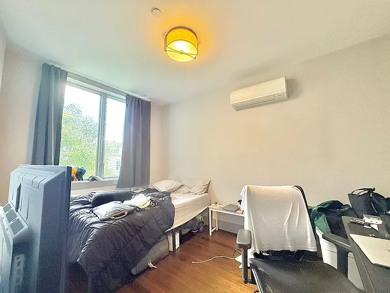 412 Suydam St #3R — Photo 7
