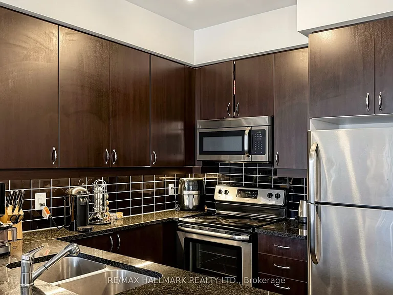 8110 Birchmount Rd #717E — Photo 23