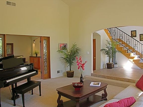 4th image of 4599 Leir Dr