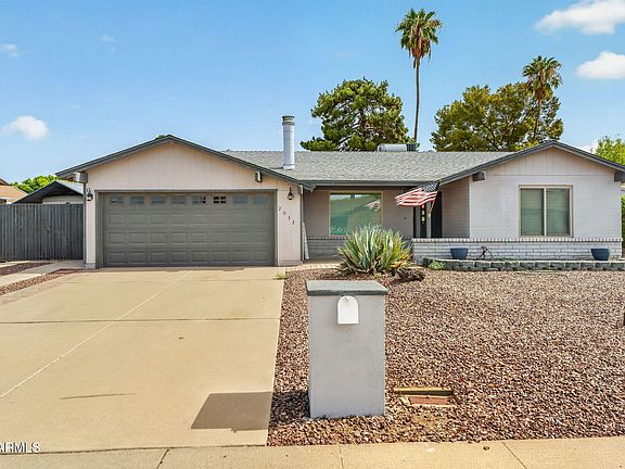 4th image of 2032 W Meadow Drive
