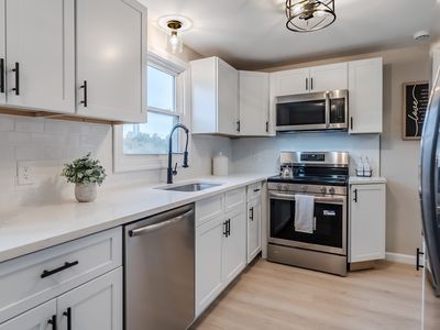 33 Grimard St, Ludlow, MA, 01056