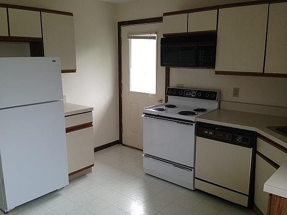 2nd image of 58 Brown St APT 3