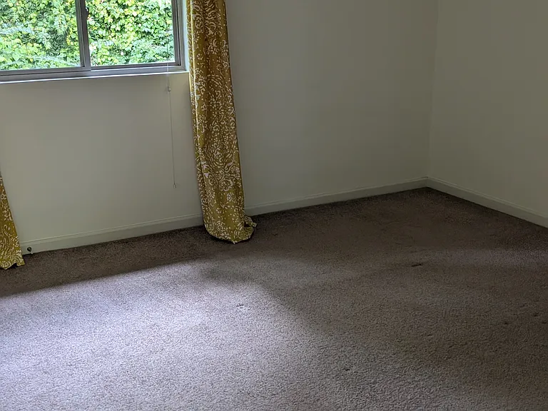 1101 Wade Ave #C — Photo 8