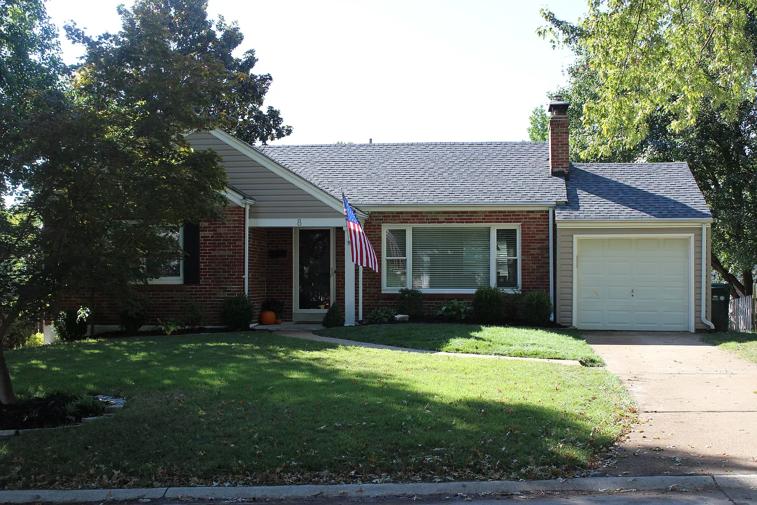 8 W Rose Ave photo 1