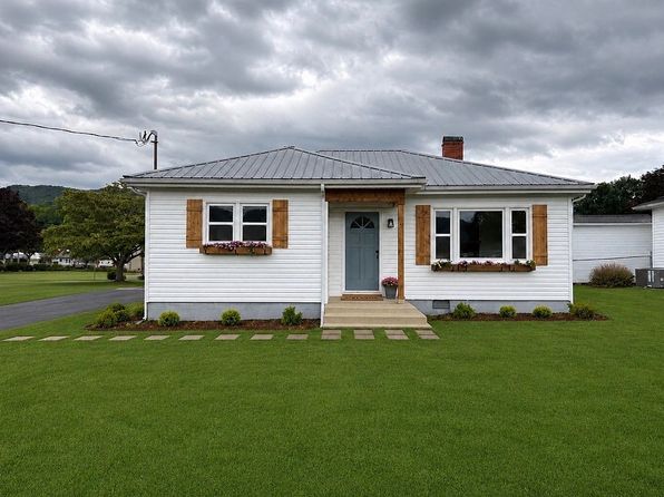 108 Witcher St