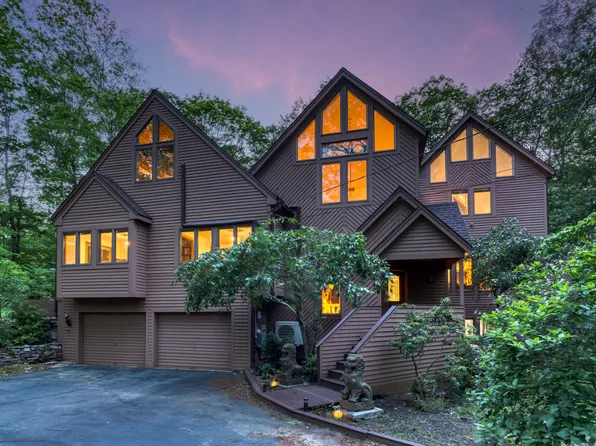 522 Peddlers Road, Guilford, CT 06437