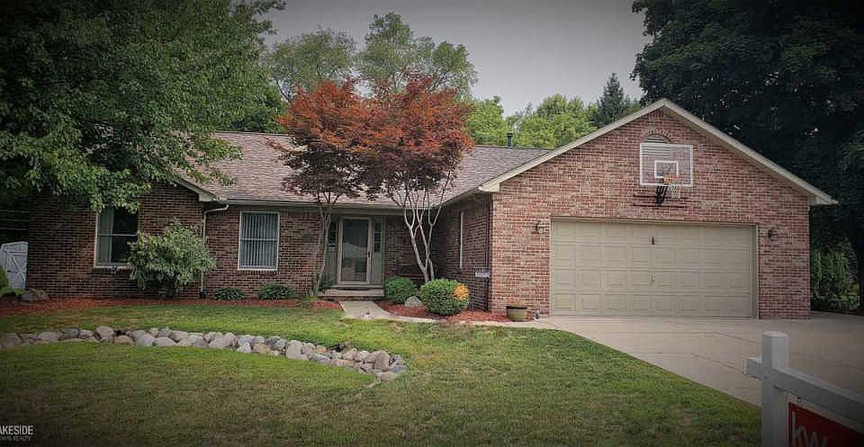 1st image of 7457 Farr Ct