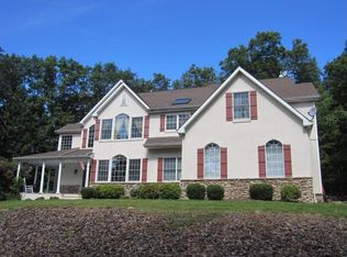 250 Mission Rd, Hackettstown, NJ 07840