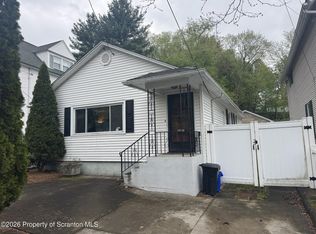 2220 Capouse Ave, Scranton, PA 18509