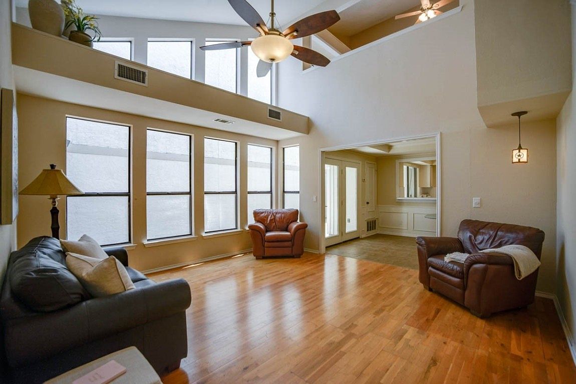 17084 Knots Lndg, Addison, TX 75001 | Zillow