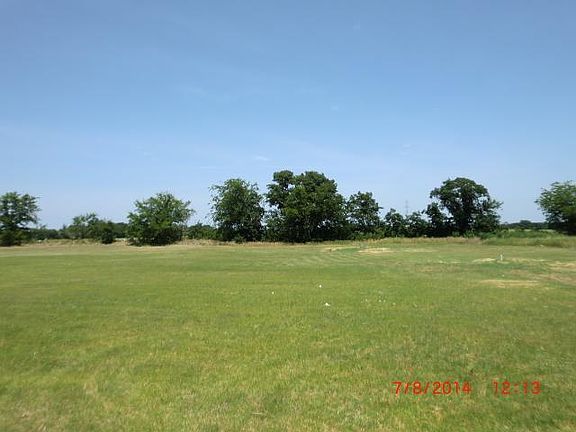 3rd image of 119 Cotton Tail Dr