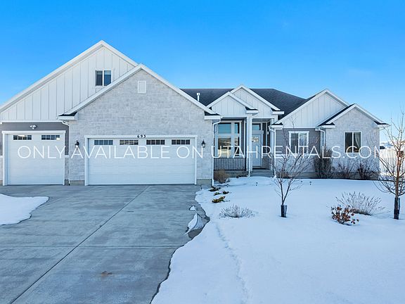 2nd image of 693 Spruce Way