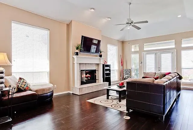 1884 Tahoe Dr — Photo 6