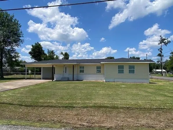 402 Goss Rd, Westlake, LA 70669