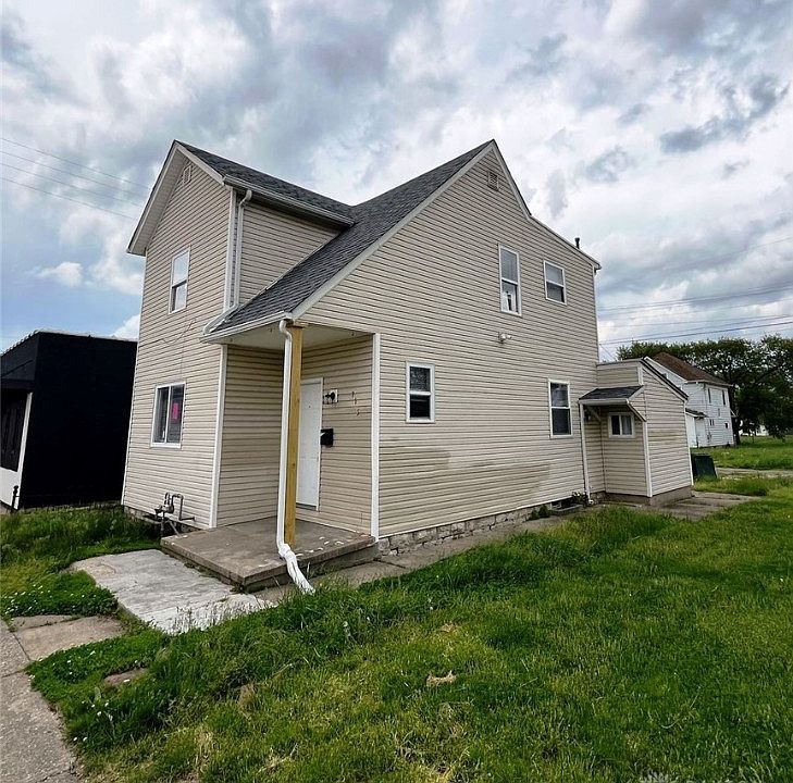 1st image of 715 Lorain Ave