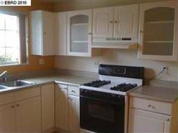 2nd image of 1443 Humboldt Ave