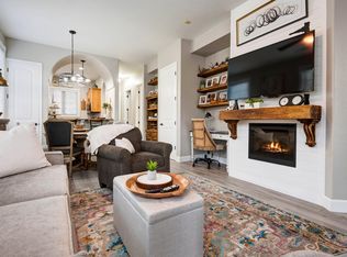 47 Stone Cliff Cir, Branson, MO 65616