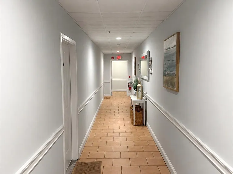 210 Main St #2 — Photo 2