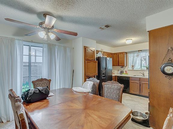 5th image of 604 Rockledge Dr