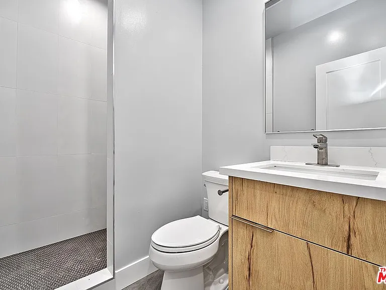 102 Marion Blvd — Photo 47