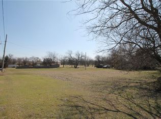 2203 Ellis Dr LOT 10 & 11, Shawnee, OK 74804