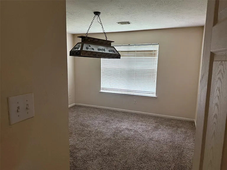 2511 Pine Shadows Dr — Photo 14