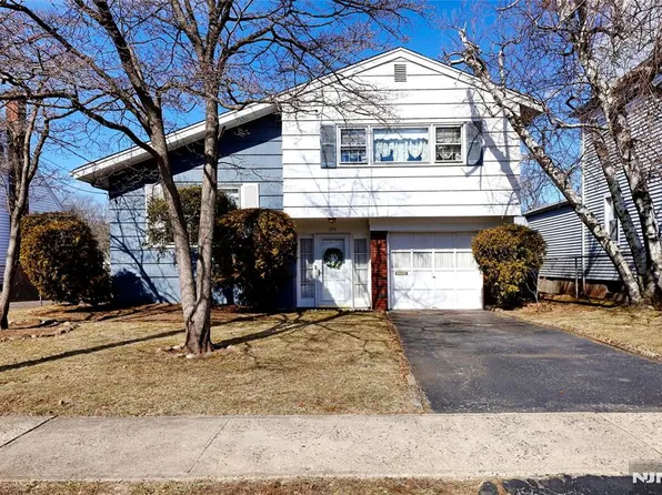 191 Porter Ave, Bergenfield, NJ 07621