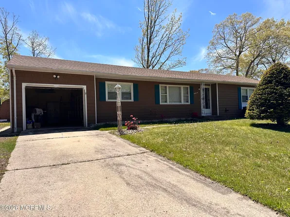 26 Browning Ave, Bayville, NJ 08721
