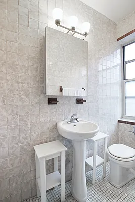 Rented by Corcoran | media 23