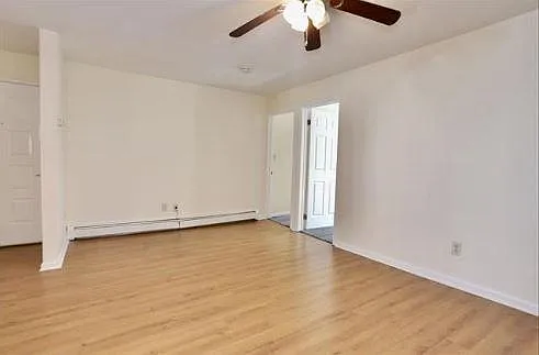 136 Essex St #3 — Photo 11