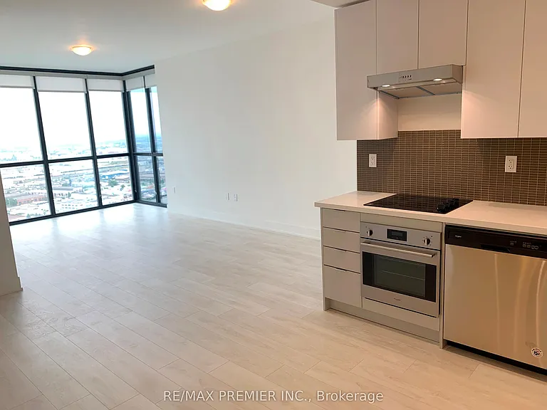 2908 Highway 7 #3201 — Photo 2