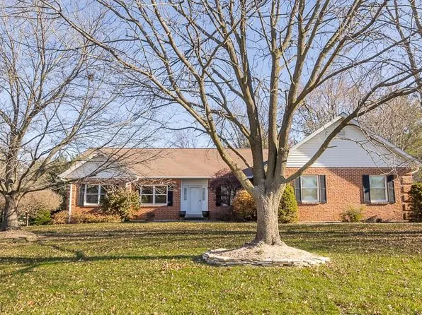 135 Sterritt Run, Waterloo, IL 62298