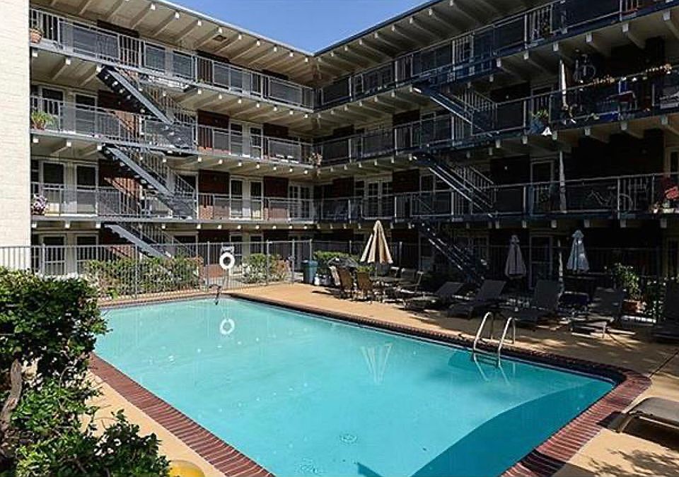 1st image of 33 N Corona St APT 101