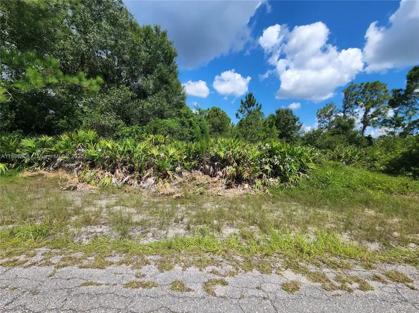 1402 State Ave, Lehigh Acres, FL 33972