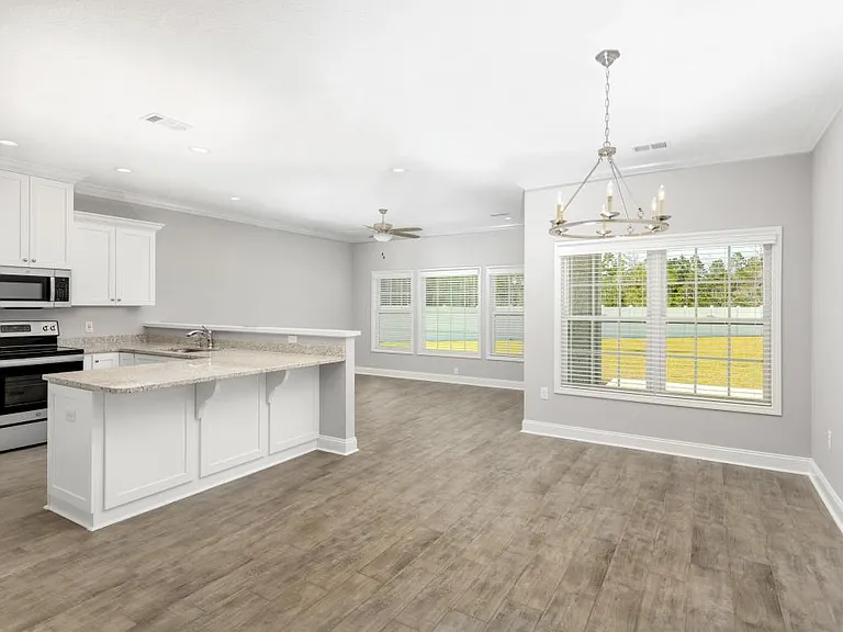 326 The Villas Way — Photo 14
