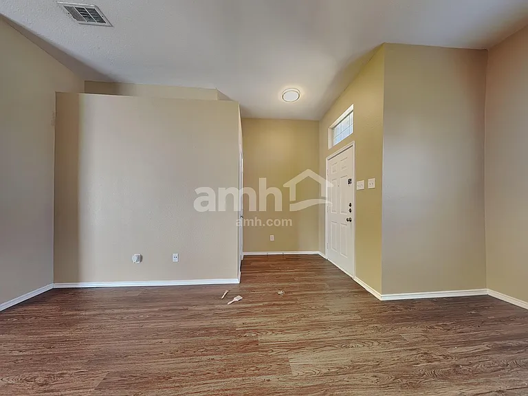 1313 Gray Dawn Dr — Photo 6