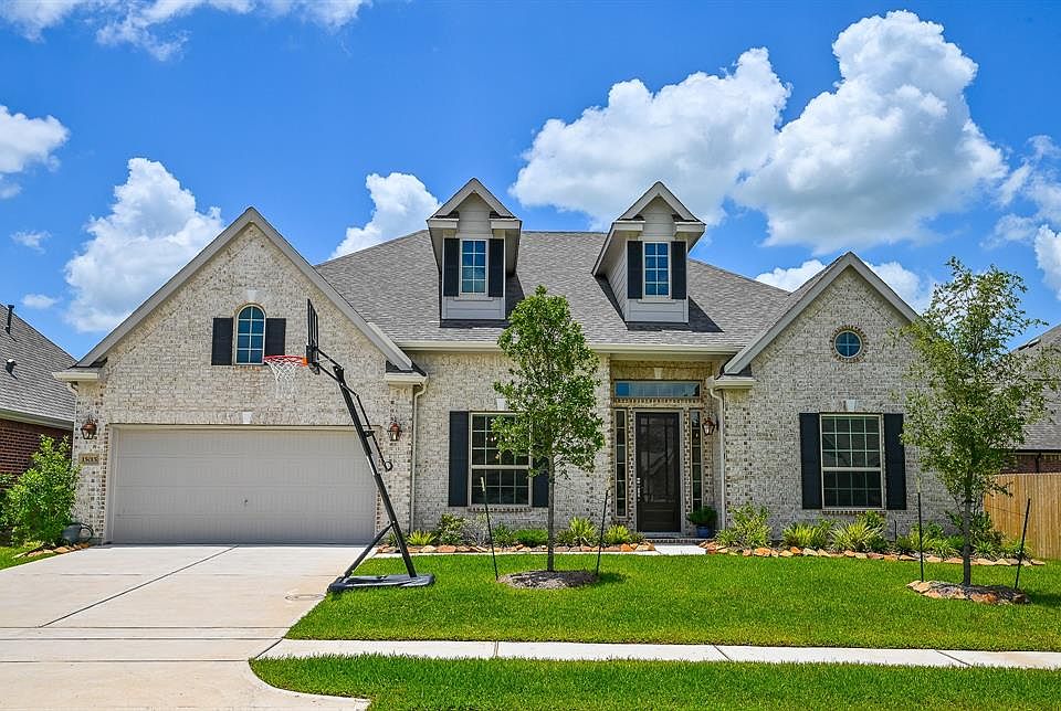 1st image of 15015 House Martin Ln