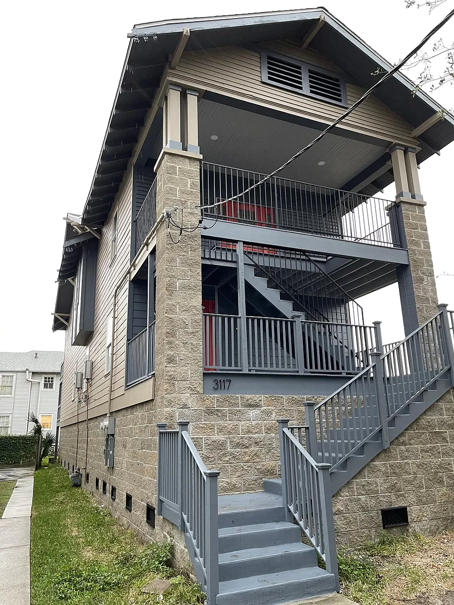 Building Photo - 3117 State Street Dr #2A