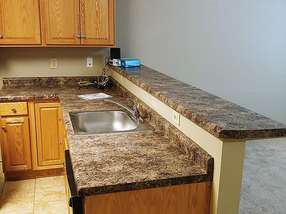 4th image of 202 James Ave APT 20