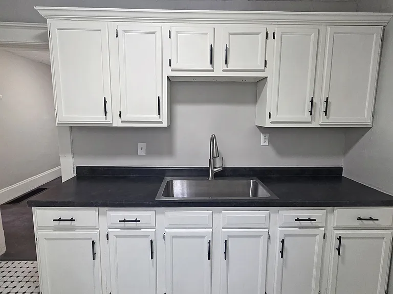 631 Paris Ave SE — Photo 5