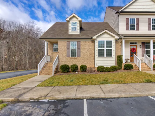 86 Nandina Dr, Greensboro, NC 27455