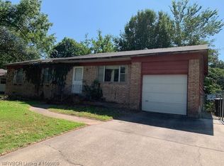8012 Colony Ln, Fort Smith, AR 72908