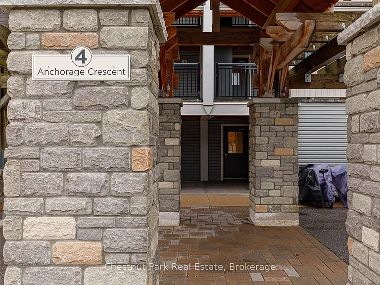 4 Anchorage Cres #105 — Photo 8
