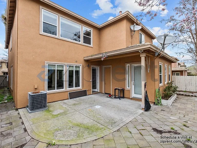 9208 Hallmark Pl — Photo 28