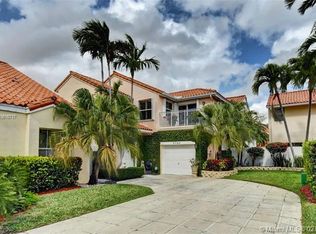 3765 Amalfi Dr, Hollywood, FL 33021